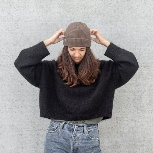 Volare Beanie in Coffee